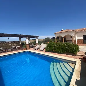 https://villa-azafran.1costadelsol.com